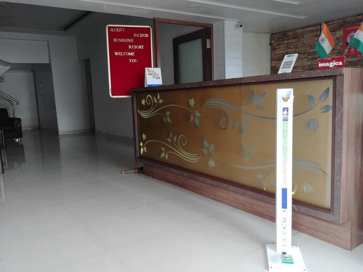 Sunshine Resort Лонавала Экстерьер фото