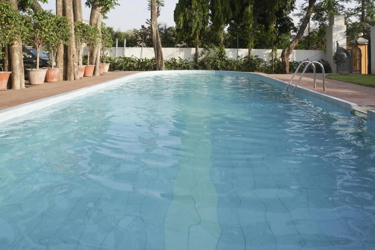 Sunshine Resort Лонавала Экстерьер фото
