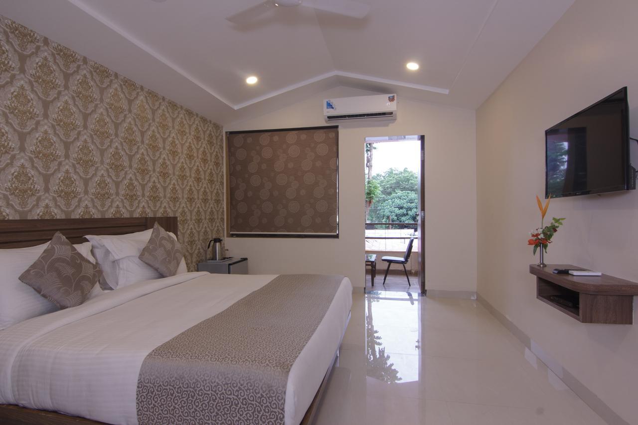 Sunshine Resort Лонавала Экстерьер фото